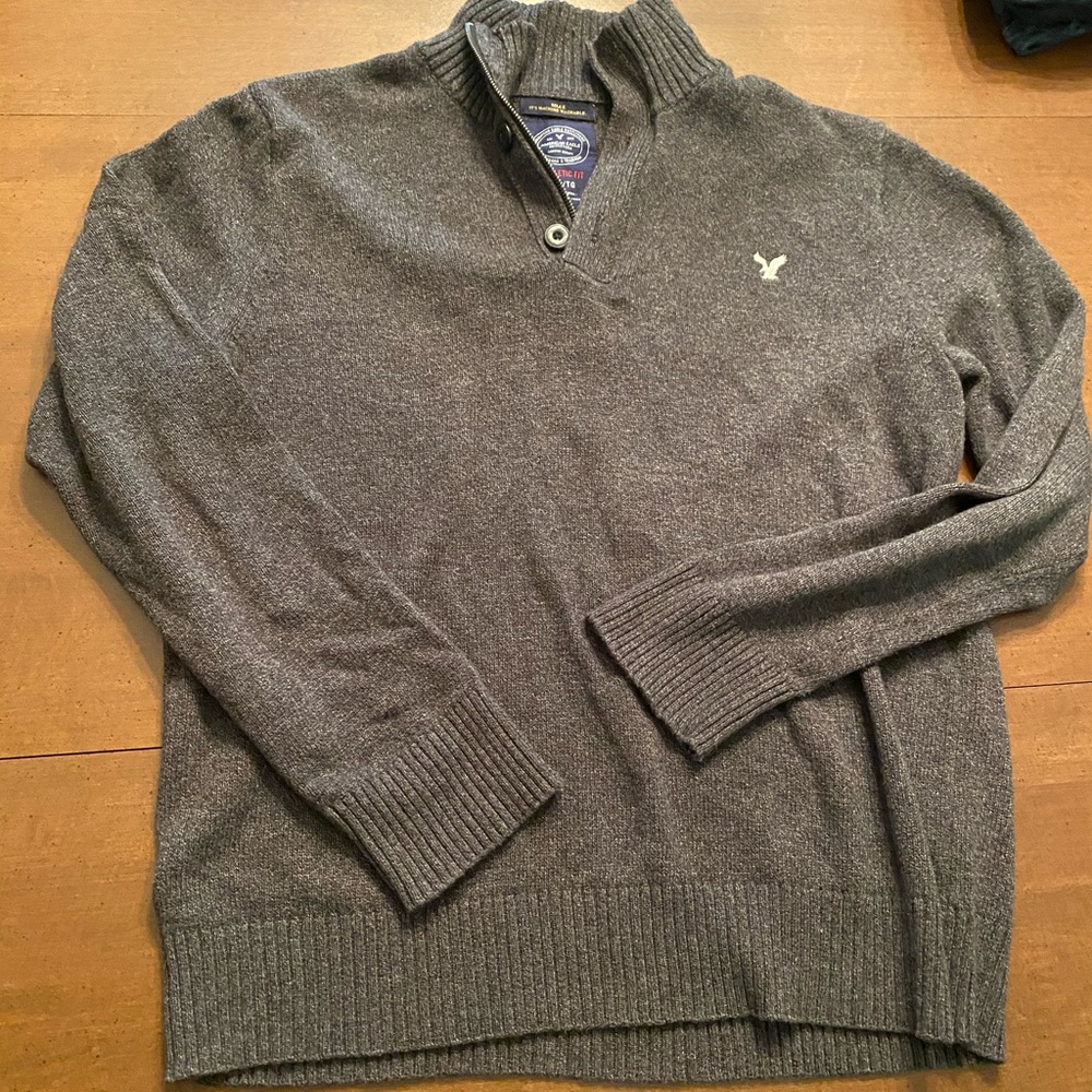 American Eagle Athletic Fit XL Gray Sweater
